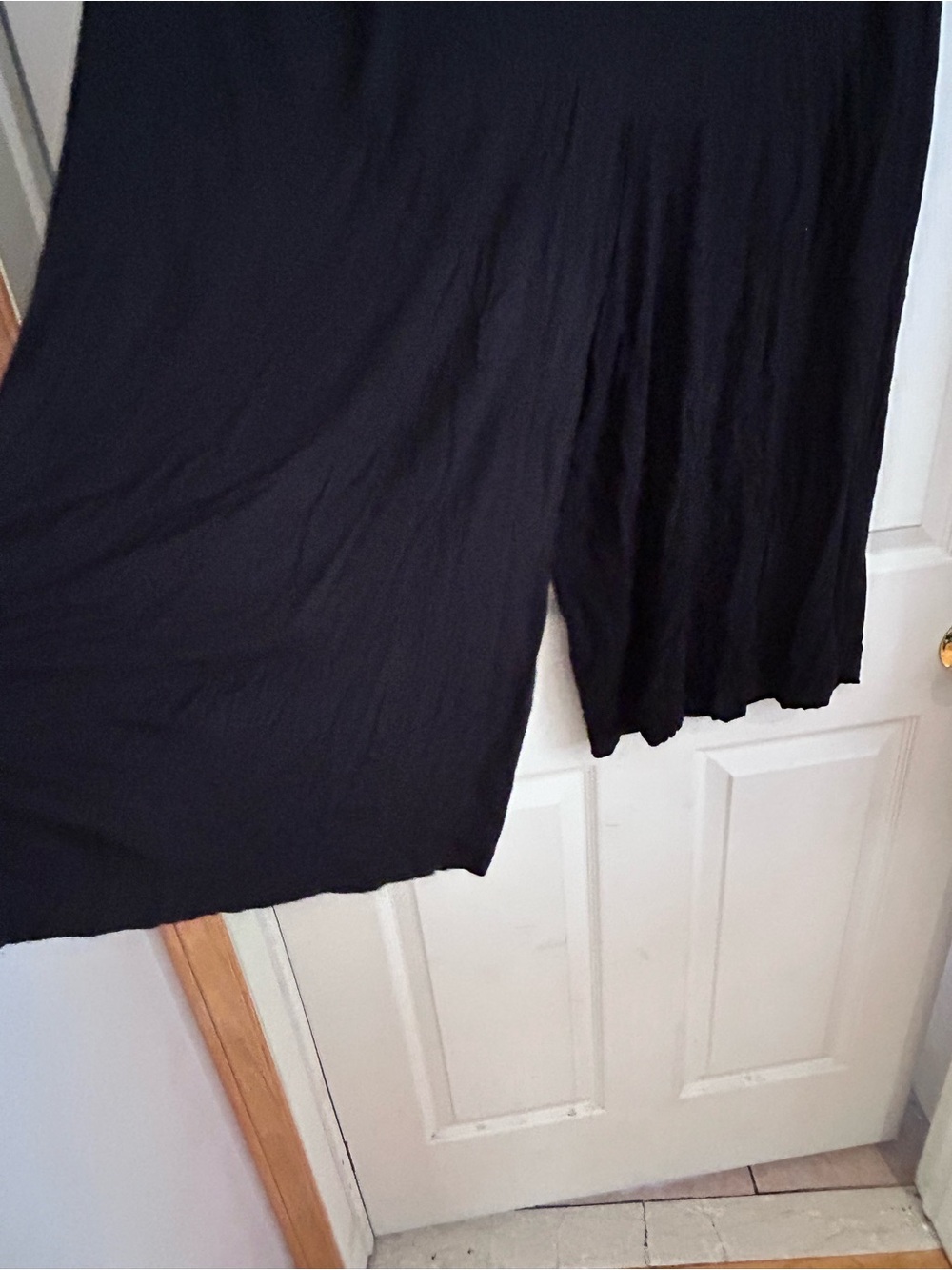torrid Crop Super Soft Wide-Leg Pant Deep Black Size 1 - Picture 3 of 6